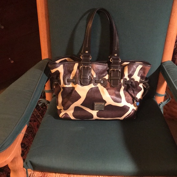 Dooney & Bourke Tote in Good condition - Picture 4 of 5